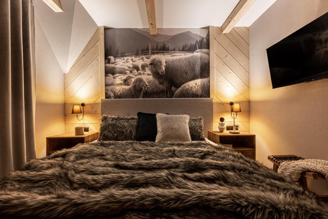 Bed & Breakfast Teddy Bear